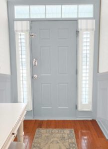 an image of a canvas mockup when deciding colros for front