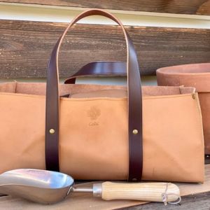 leather gardening tool bag for carrying garden tools and supplies